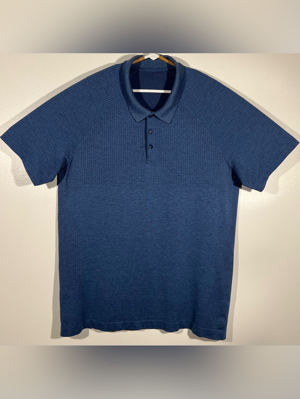 Lululemon Metal Vent Tech Men’s Polo Shirt XL Golf Short Sleeve Performance Yoga